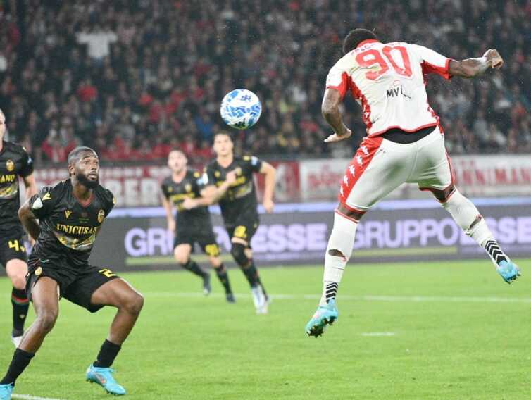 Galleria foto 'Al Bari manca solo il gol: 0-0 contro la Ternana davanti ai quasi 39mila del San Nicola' - foto 1