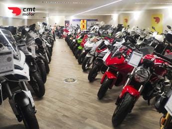 Galleria foto 'Bene moto e ciclomotori, male gli scooter: ecco i modelli più venduti' - foto 1