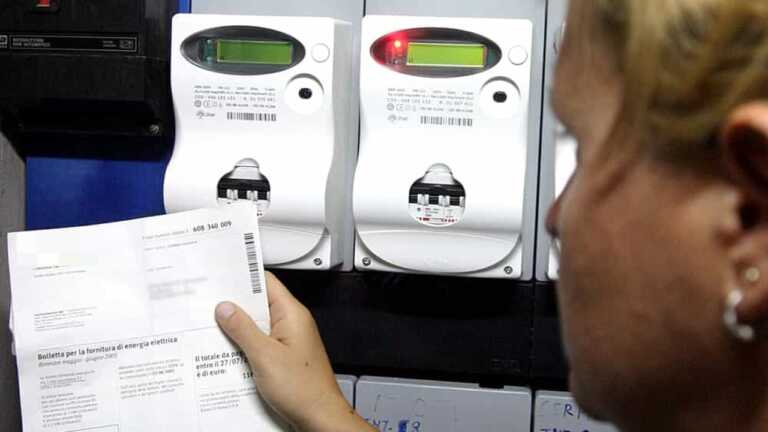 Bollette, legge pugliese a rischio incostituzionalità. Accordi spetterebbero allo Stato