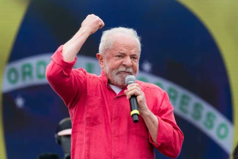 Galleria foto 'Brasile, Lula in vantaggio ma si va al ballotaggio' - foto 1