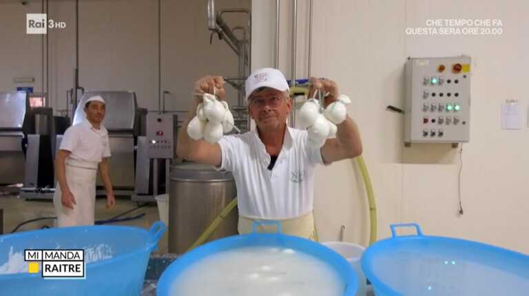 La burrata di Andria protagonista a “Mi manda Rai Tre”