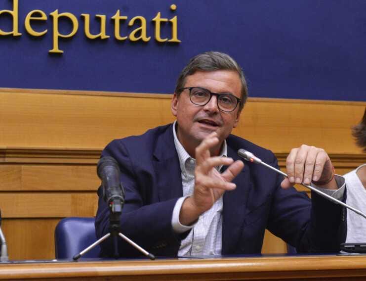 Galleria foto 'Calenda “Su Pnrr Meloni mette mani avanti, Draghi ha ragione”' - foto 1