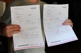 Galleria foto 'Caro energia, nel 2023 stangata da 4.724 euro per bollette' - foto 1