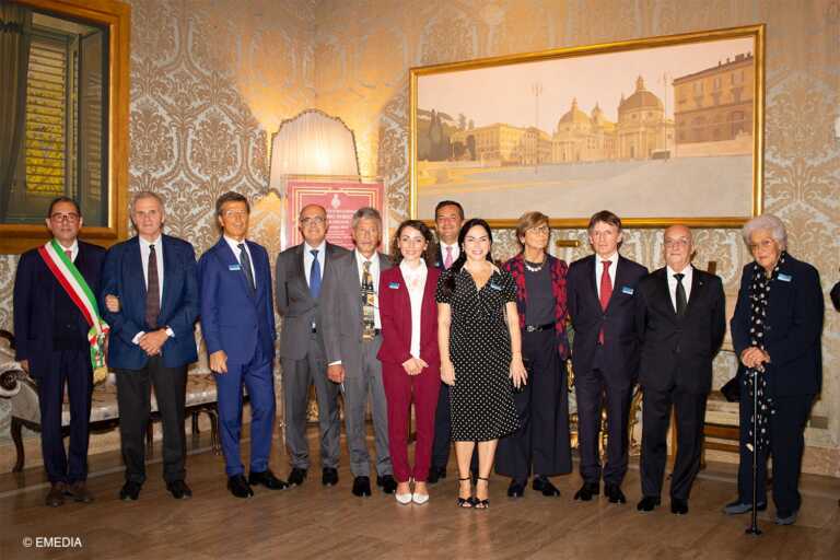 Galleria foto 'A Luigi Carrino il premio Dorso: «Contribuisce a sviluppo e crescita del Mezzogiorno»' - foto 1