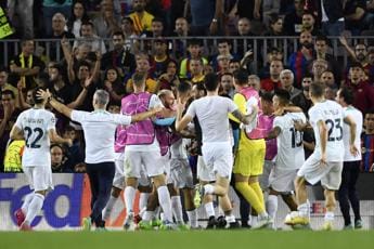 Galleria foto 'Champions, Barcellona-Inter 3-3: nerazzurri a un passo dagli ottavi' - foto 1