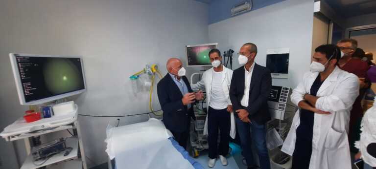 M.I.Cro Italia Odv dona al Di Venere una colonna endoscopica con tecnologia 3D