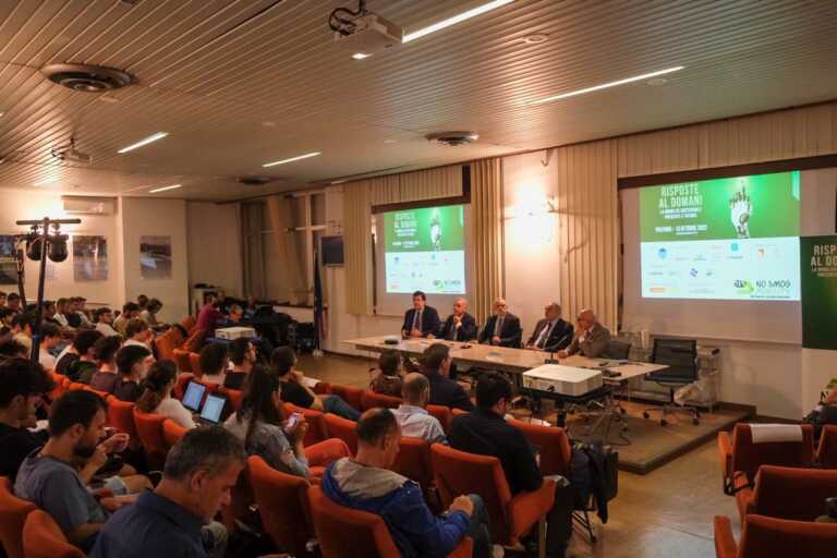 Galleria foto 'Conclusa a Palermo la dodicesima edizione di “No Smog Mobility”' - foto 1