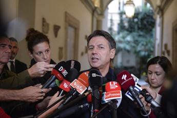 Galleria foto 'Conte deputato, incontro con eletti M5S a Montecitorio' - foto 1