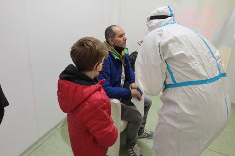 Galleria foto 'Covid, 29.040 i nuovi positivi e 85 le vittime' - foto 1