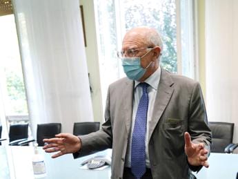 Galleria foto 'Covid, Galli: “Previsioni da non confondere con catastrofismi”' - foto 1