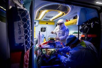 Galleria foto 'Covid oggi Italia, 47.763 contagi e 69 morti: bollettino 12 ottobre' - foto 1