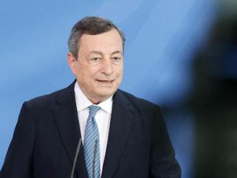 Galleria foto 'Draghi: “Pnrr non è Piano del governo ma dell’Italia, tutti collaborino”' - foto 1