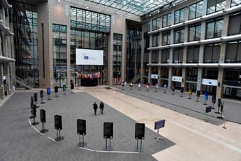 Galleria foto 'Energia, leader Ue a confronto su tetto prezzo gas' - foto 1