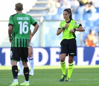 Galleria foto 'Ferrieri Caputi promossa, debutto ok per prima donna arbitro' - foto 1