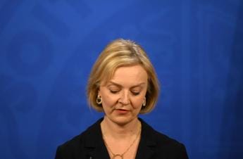 Galleria foto 'Gb, la premier Liz Truss si dimette' - foto 1