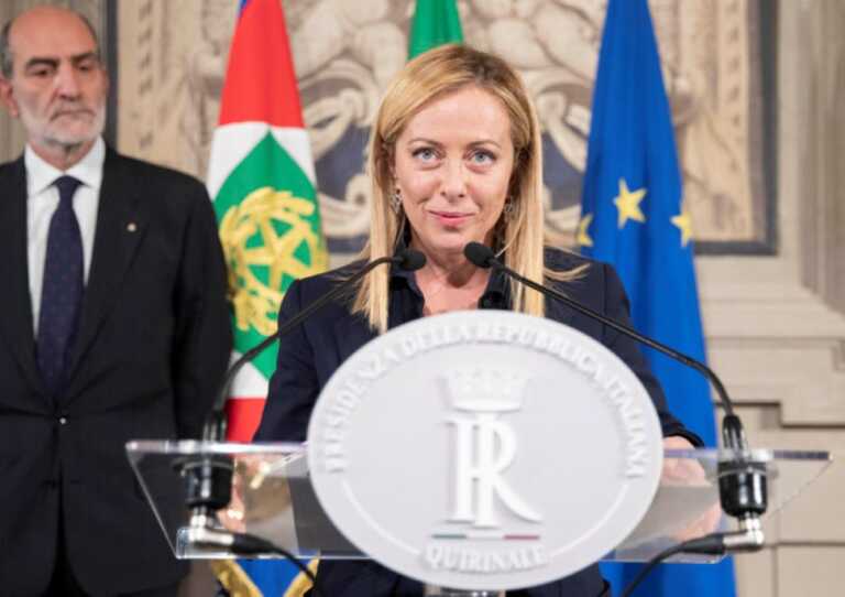 E adesso la premier ci stupisca