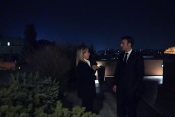 Galleria foto 'Governo, incontro informale Meloni-Macron: “Intesa su grandi sfide Ue”' - foto 1