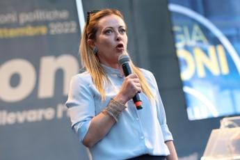 Galleria foto 'Governo, Meloni a Vox: “Grande responsabilità, non un minuto da perdere”' - foto 1