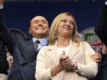 Galleria foto 'Governo, Meloni: “Ho visto Berlusconi, incontro molto cordiale e costruttivo”' - foto 1