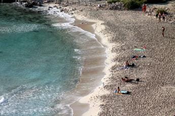 Il mare d’inverno: «Noi restiamo aperti. Continuità per chi lavora»