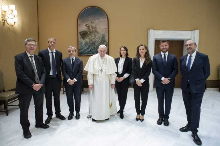 Galleria foto 'Il Papa riceve in udienza Tenderstories per il film “Kordon”' - foto 1