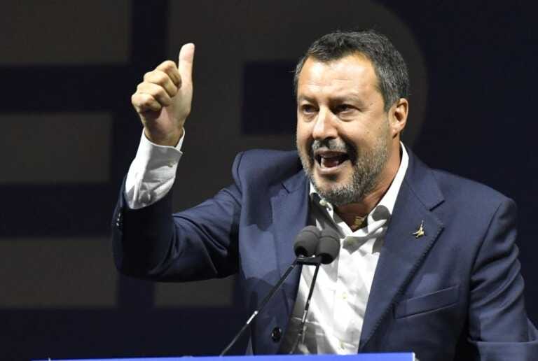 Galleria foto 'La Lega conferma il pieno mandato a Salvini' - foto 1