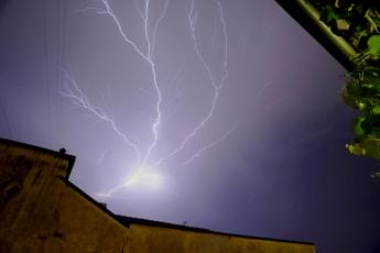 Galleria foto 'Maltempo, domani allerta gialla in 11 regioni' - foto 1