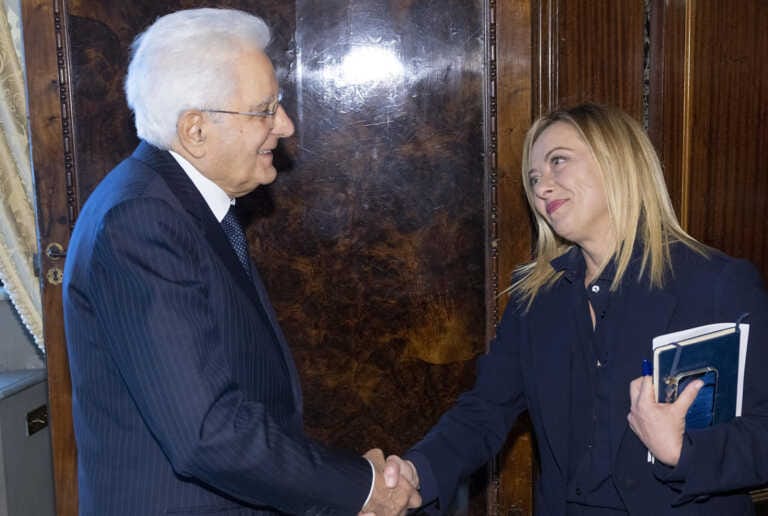 Mattarella incarica Meloni: presentata la lista dei ministri