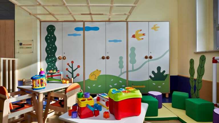 Intesa Sanpaolo inaugura al Pediatrico di Bari un nido per bimbi lungodegenti