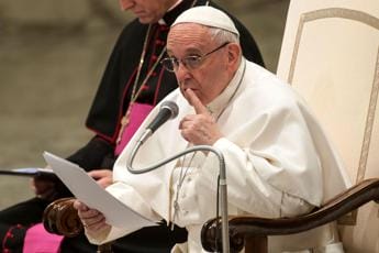 Galleria foto 'Papa: “Nostro motto non è ‘me ne frego’ ma ‘mi interessa’”' - foto 1