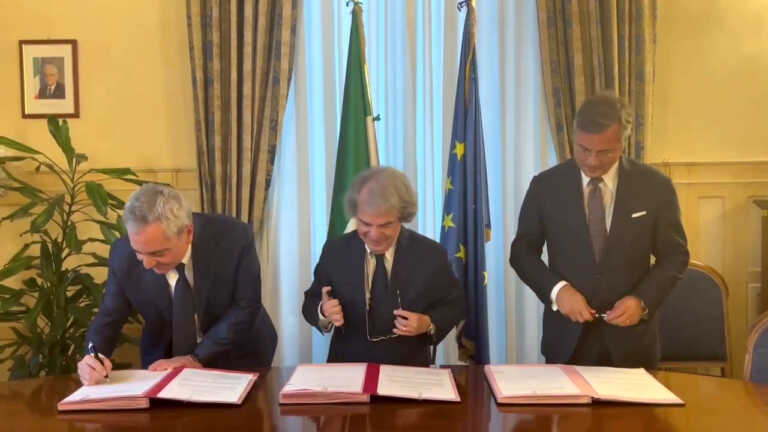 Galleria foto 'Pnrr, firmato protocollo d’intesa tra Ministro PA, CDP e Invitalia' - foto 1