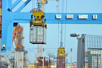 Galleria foto 'Porti, in primi 9 mesi traffici ancora in aumento in scali Roma e Lazio' - foto 1
