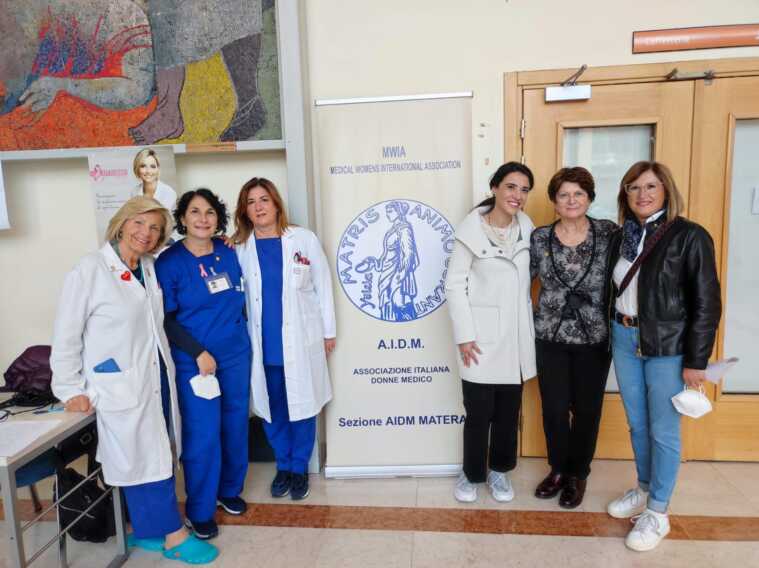 La prevenzione si veste di rosa anche a Matera