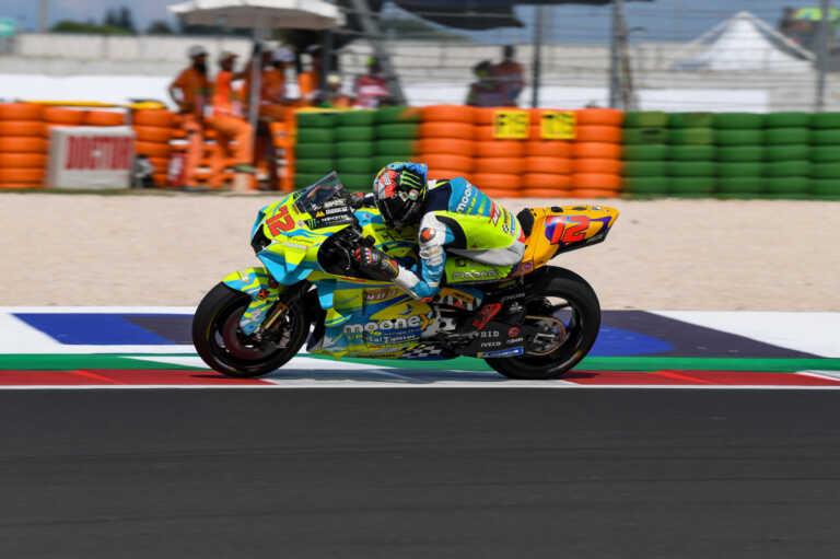Galleria foto 'Prima pole MotoGp per Bezzecchi in Thailandia' - foto 1