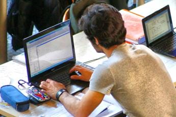 Galleria foto 'Recensioni abusive sul web, Altroconsumo avvia 4 azioni penali' - foto 1