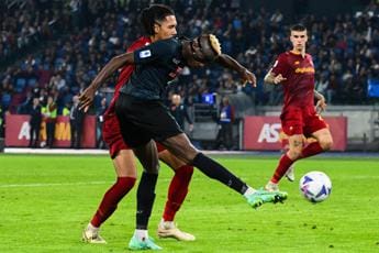 Galleria foto 'Roma-Napoli 0-1, gol di Osimhen e azzurri sempre primi' - foto 1