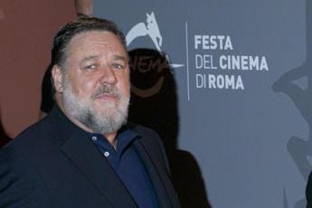 Galleria foto 'Russell Crowe, il ‘Gladiatore’ tifa Lazio: “Discorso chiuso”' - foto 1