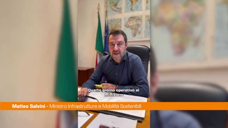 Galleria foto 'Salvini “L’aumento del tetto del contante sarà nella prossima manovra”' - foto 1