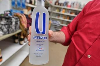 Galleria foto 'Sanzioni Russia, Ue: importazioni vodka sono vietate' - foto 1