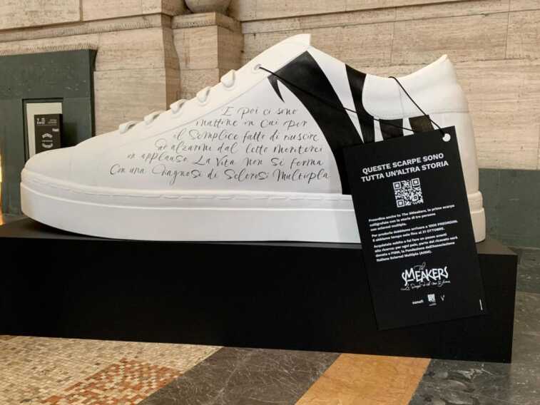 Galleria foto 'Sclerosi multipla, tornano le scarpe che sostengono la ricerca' - foto 1
