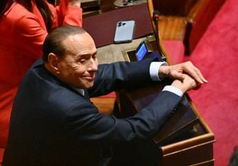Galleria foto 'Senato, La Russa presidente: Berlusconi vota ma Forza Italia non risponde' - foto 1