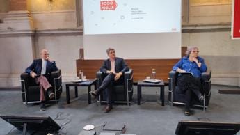 Galleria foto 'Sindaco Del Bono, ‘1000 Miglia è una ricchezza per Brescia’' - foto 1