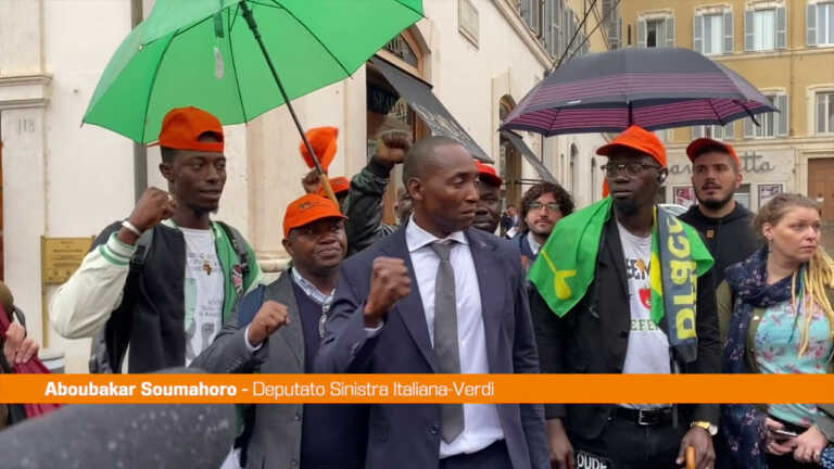 Galleria foto 'Soumahoro “Porteremo in Parlamento le sofferenze dei dimenticati”' - foto 1