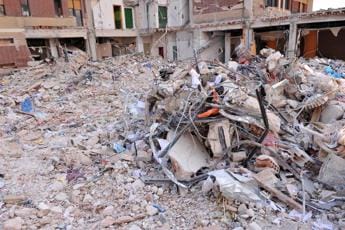 Galleria foto 'Terremoto L’Aquila colpa di vittime, domenica corteo contro la sentenza' - foto 1