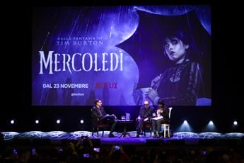 Galleria foto 'Tim Burton: “Mi sento come Mercoledì Addams”' - foto 1