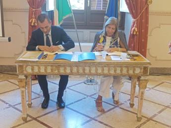Galleria foto 'Trapani, firmato protocollo legalità per lavori di dragaggio del porto' - foto 1