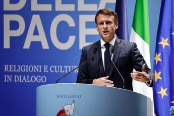 Galleria foto 'Ucraina, Macron: “Pace possibile è quella che rispetterà i diritti del popolo sovrano”' - foto 1