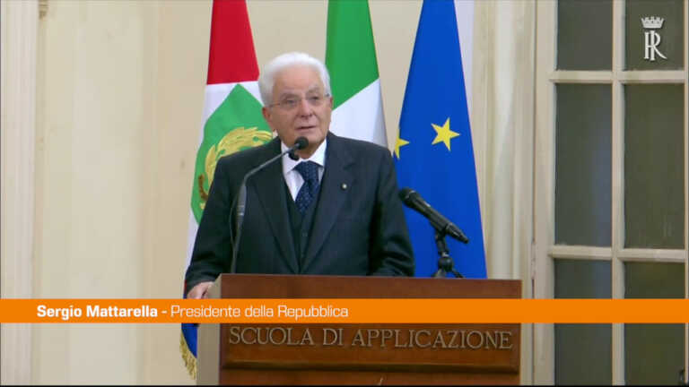 Galleria foto 'Ucraina, Mattarella “Pace e sicurezza a gravissimo rischio”' - foto 1