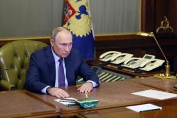 Galleria foto 'Ucraina, Putin: “Risposta dura ad attacchi a Russia”' - foto 1