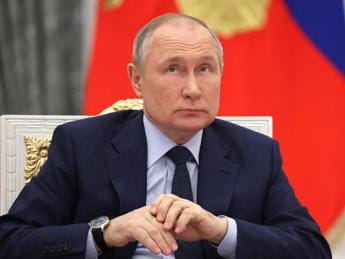 Galleria foto 'Ucraina, servizi Kiev: “Esistono almeno 3 sosia ufficiali di Putin”' - foto 1